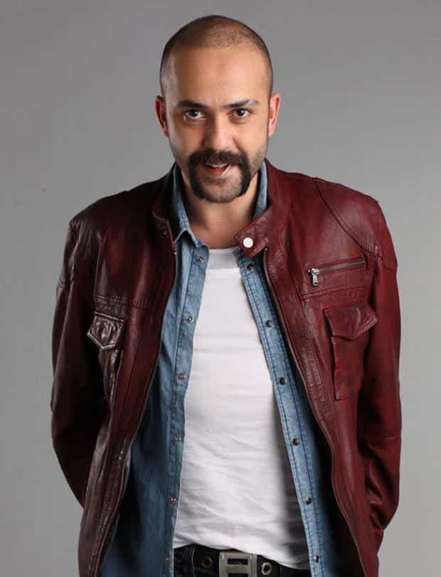 Sarp Akkaya - Actor