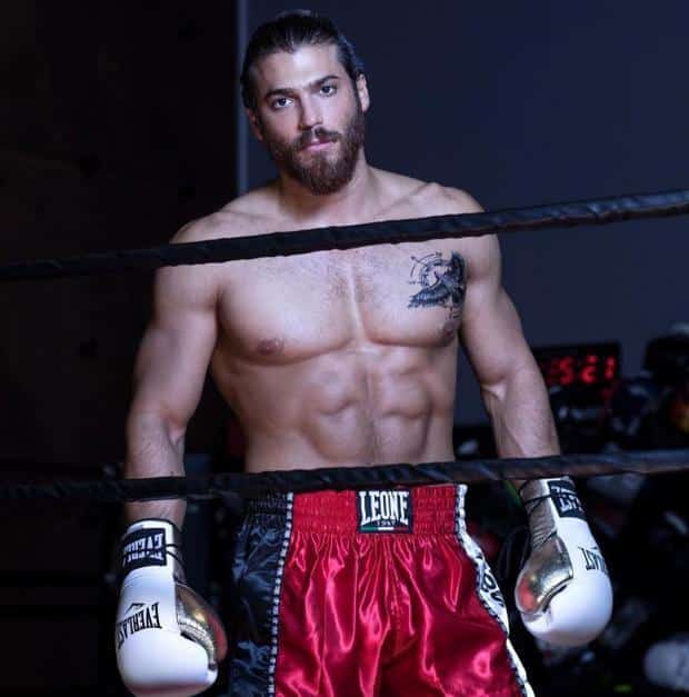 Can Yaman in ring for boxing