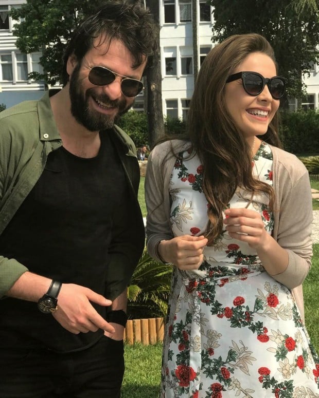 Selin Sezgin smile with actor friend