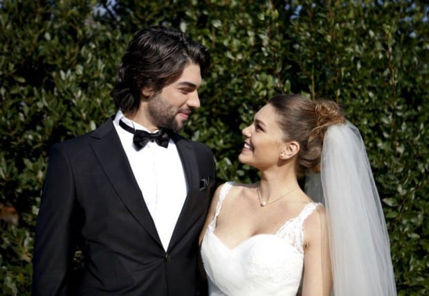 asli enver and sukru ozyildiz married in winter sun tv series