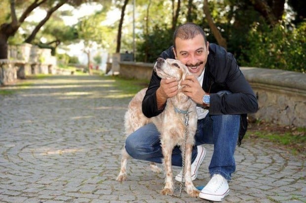 Hakan Yilmaz like dog