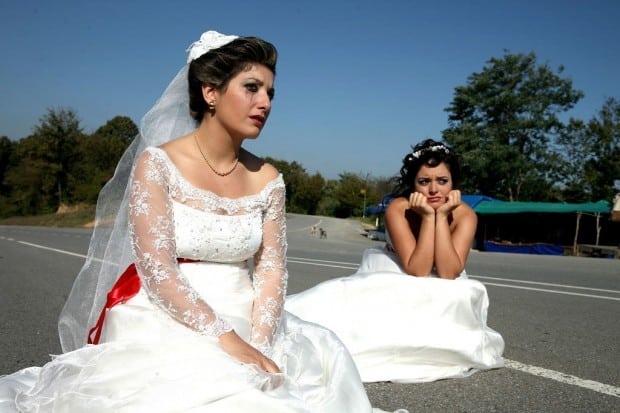 Brides Sebnem bozoklu and Ezgi Mola