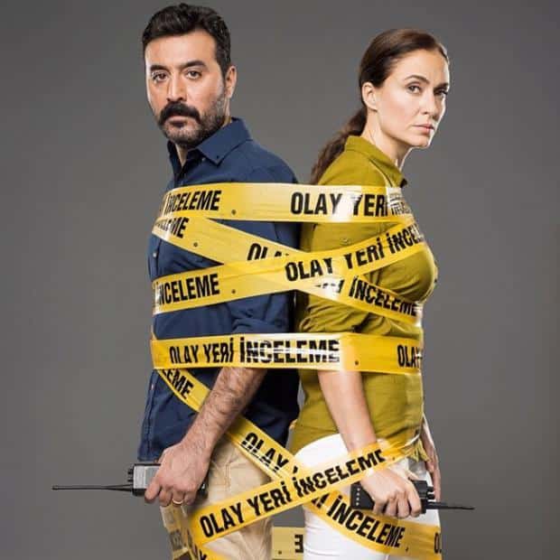 Mustafa Ustundag and Ceyda Duvenci (Askin Kanunu Tv Series)