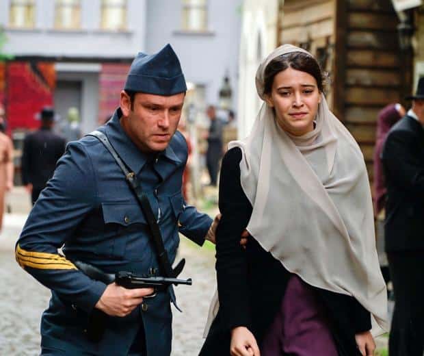 Greek military and havva in Wounded Love (Vatanim Sensin) Turkish Drama