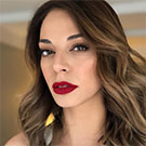 Tugce Karabacak as Ozlem